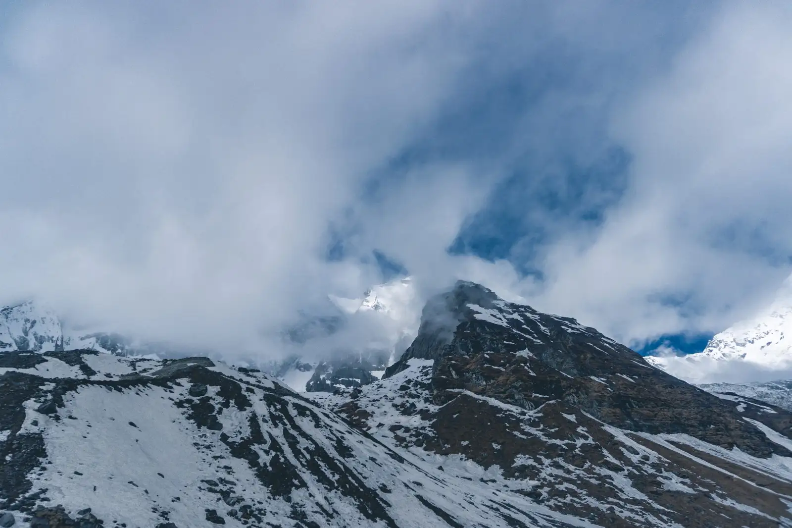 How to choose a trekking guide in Nepal (and what to ask before you pay)